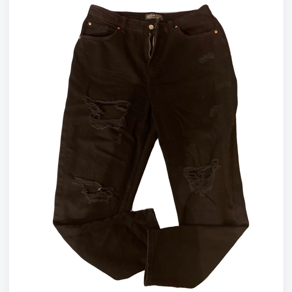 Black Ripped Jeans